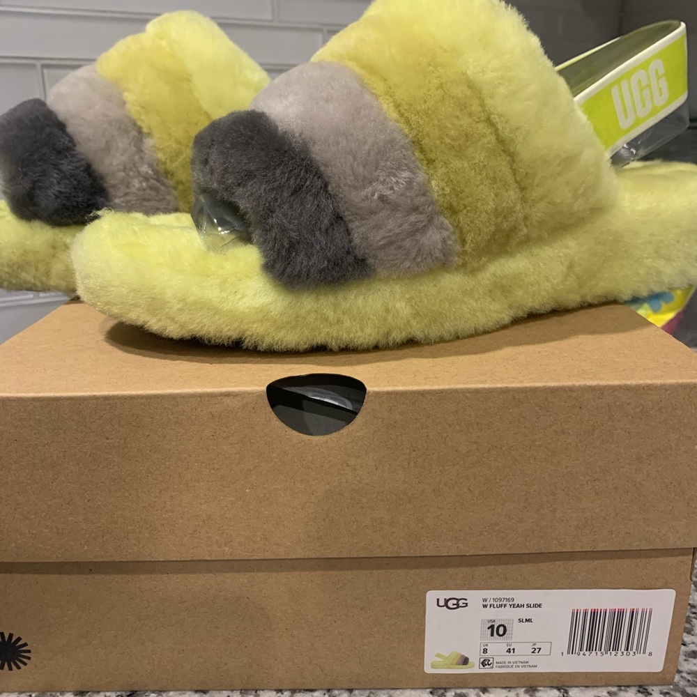 Ugg slides